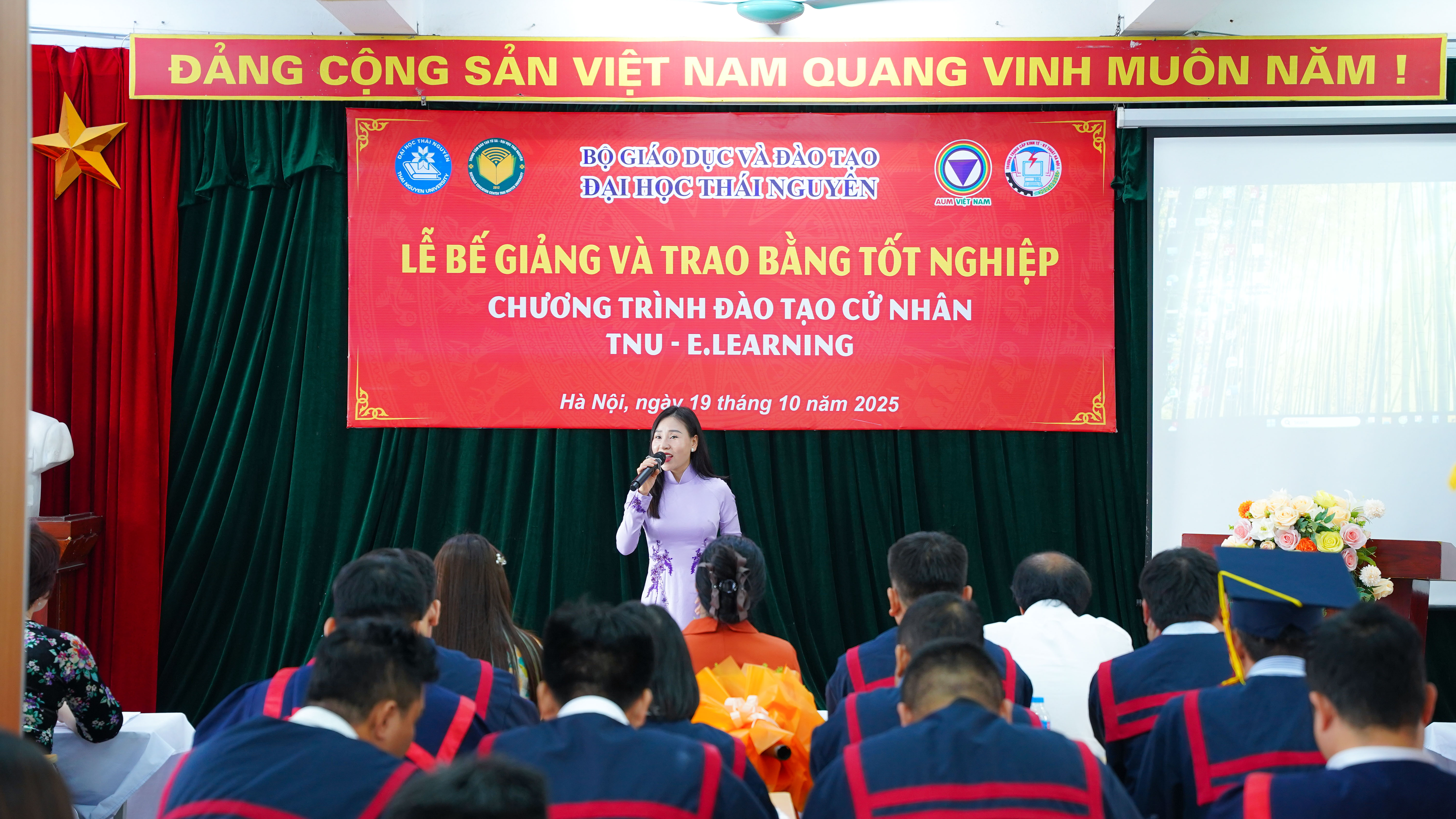 photos/E.LEARNING 19.10.25/A7_01544.jpg